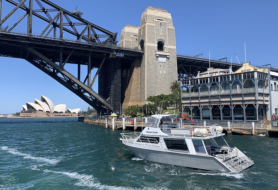 HOOCHIE MUMMA 50' Power Cruiser Transfer Charter